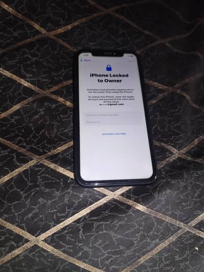 Apple iPhone XR