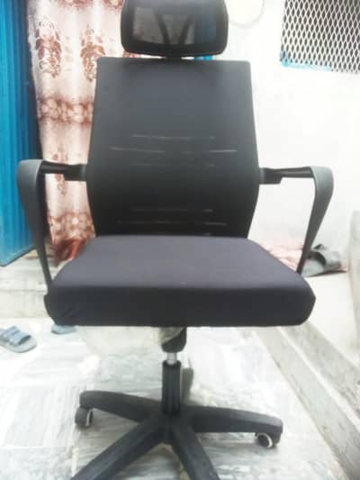 4 Office Chairs, Cheap price