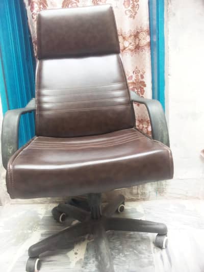2 Office Chairs, Cheap price