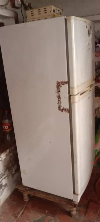 Dawlance fridge