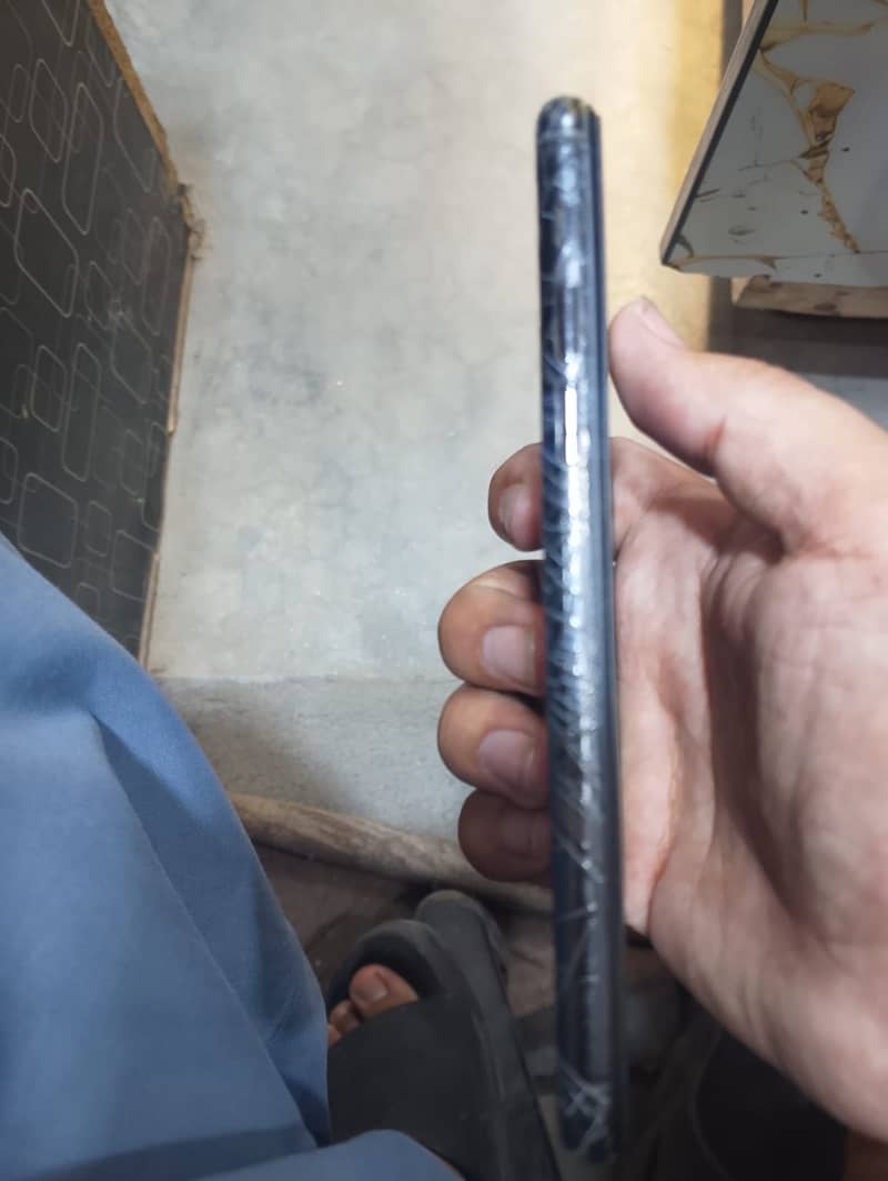 Apple iPhone X 2