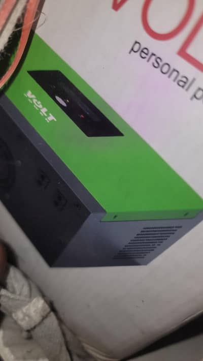 Volt 12 v UPS 1200 what