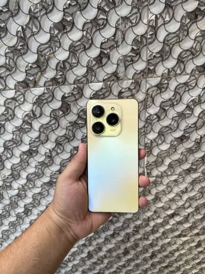 Tecno Spark 20 Pro