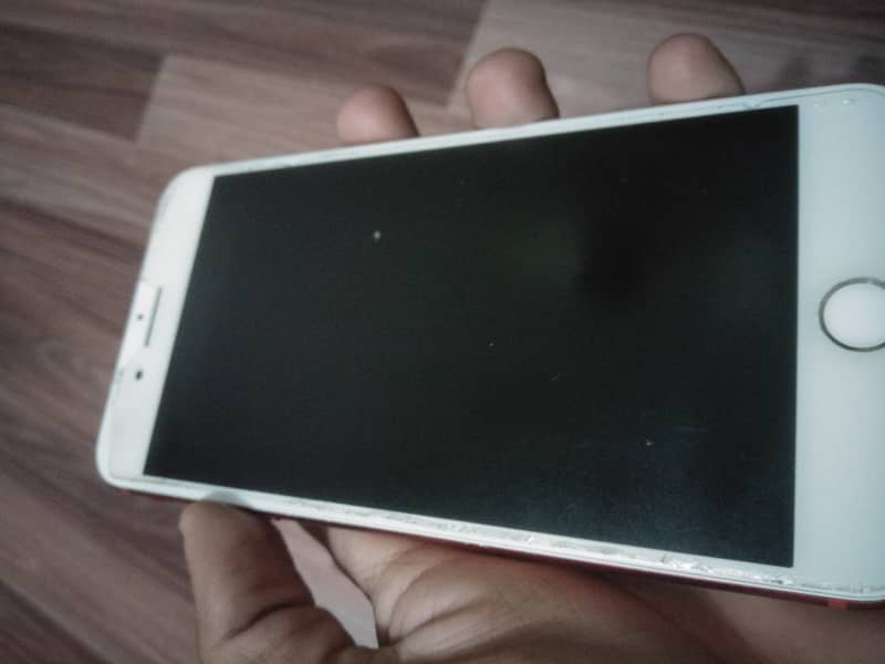 Apple iPhone 7 Plus 3