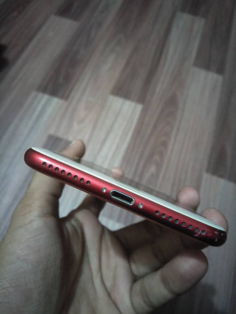 Apple iPhone 7 Plus 4