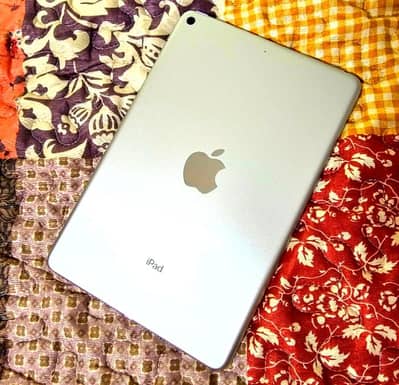 Apple iPad Mini 5th Generation (64GB) – Excellent Condition