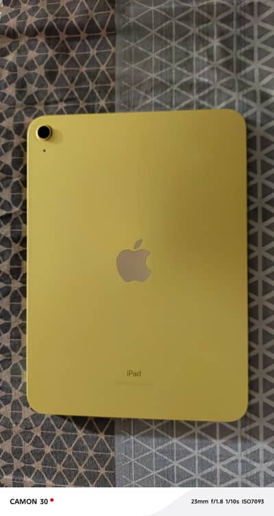 Apple iPad 10th Gen 64GB WiFi With Complete Box (Mint Condition).