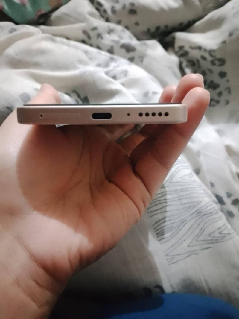 Xiaomi Redmi Note 13 2