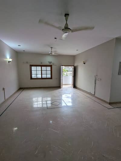 3hed dd flat for rent