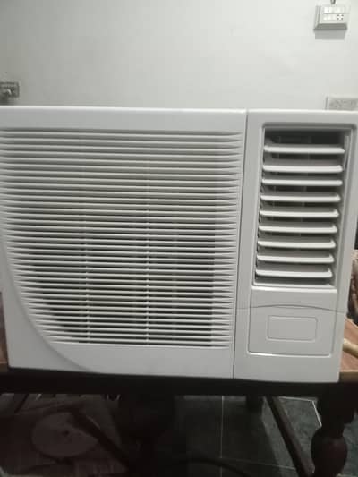 0.75 ton ac good condition cooling bht achi hai