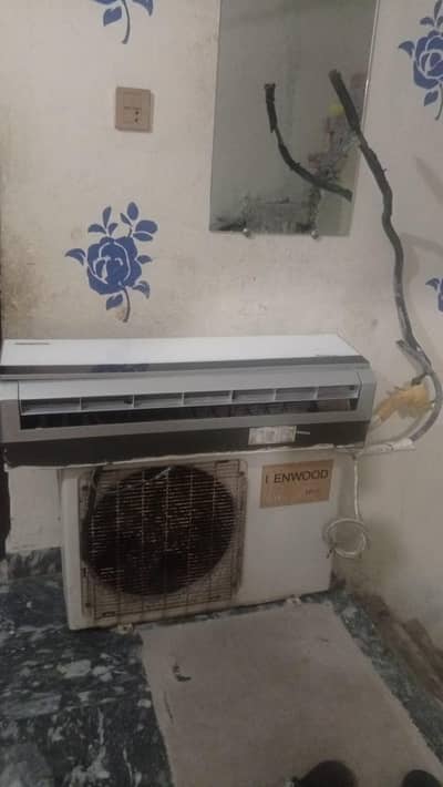 1.5 ton AC available Kenwood