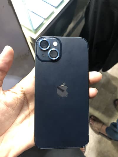 Apple iPhone 13