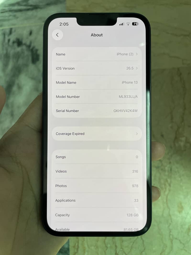 Apple iPhone 13 5
