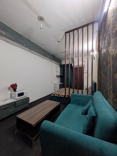 Furnished Studio furnished available for Monthly Rent