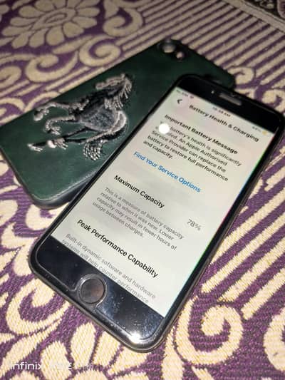 Apple iPhone SE