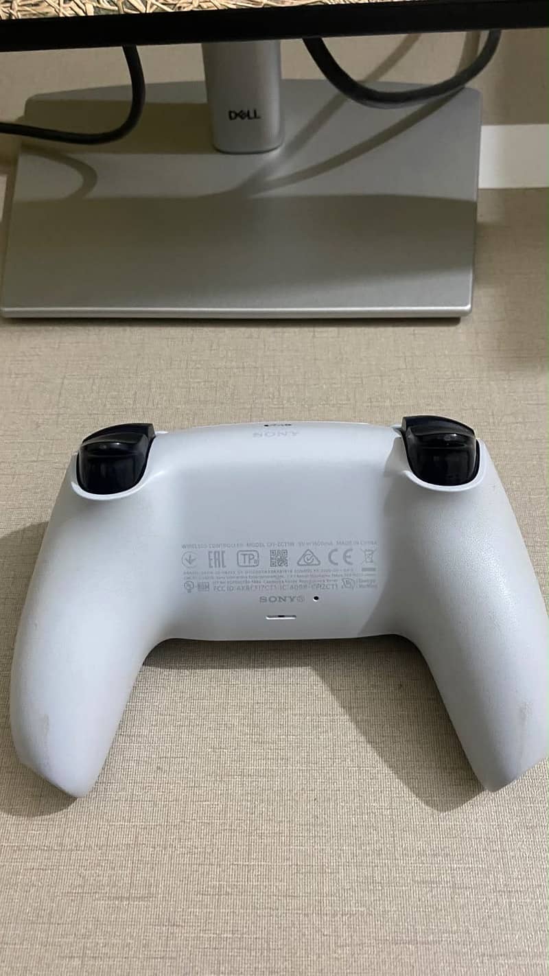 PS5 disc version 0