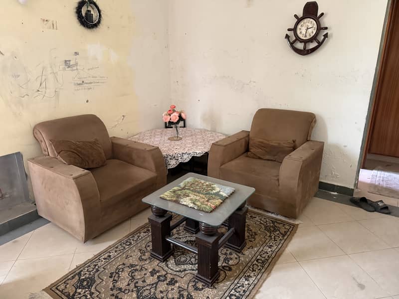 Used sofas 1,2,3 seaters 2