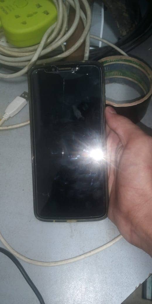 Motorola E5 plus 0