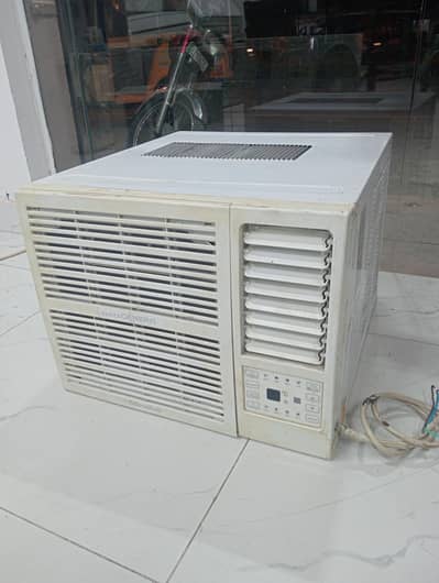 window AC 0.8 ton perfect cooling/0321/083/33/28/