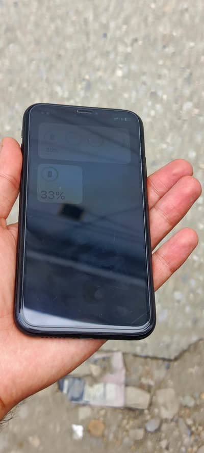 Apple iPhone XR