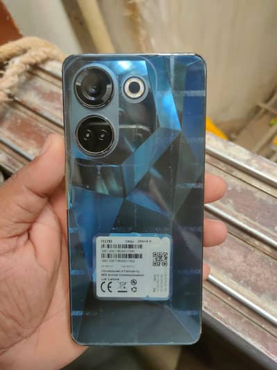 Tecno CAMON 20