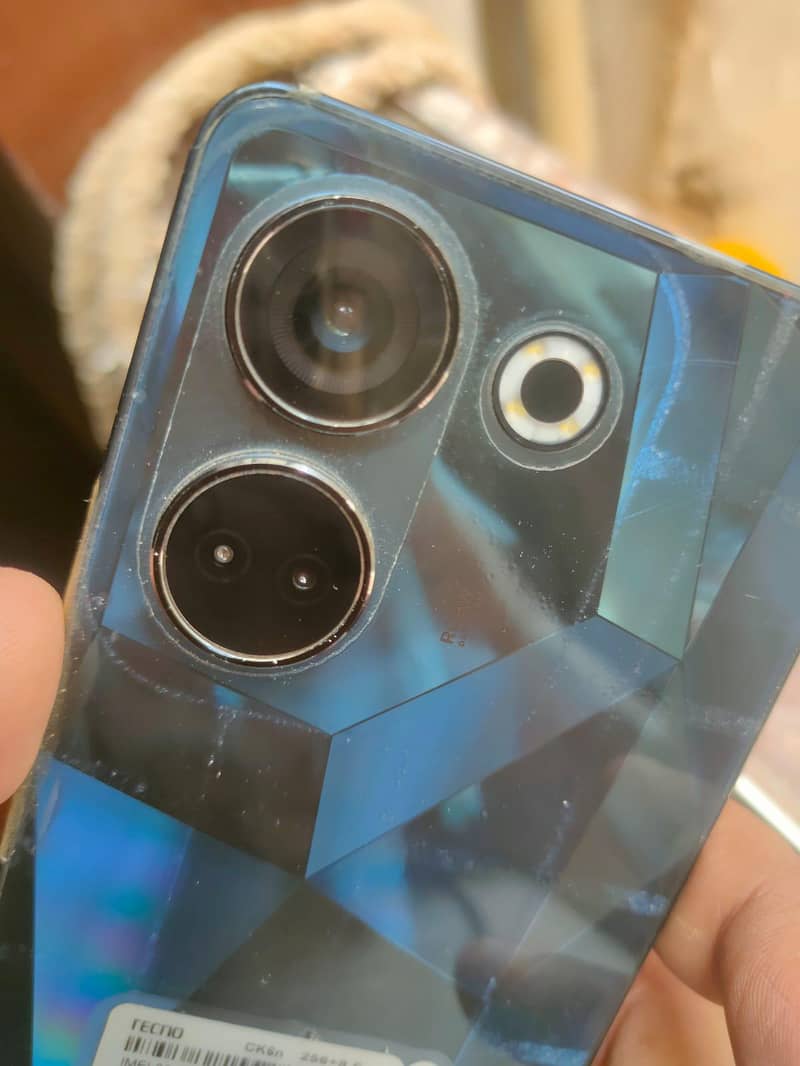 Tecno CAMON 20 4