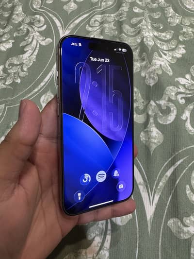 Apple iPhone 15 Pro