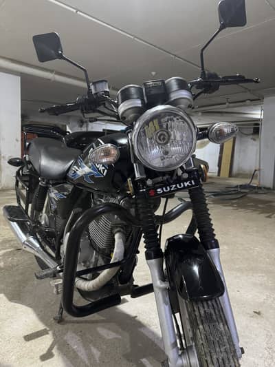 Suzuki Gs 150 SE
