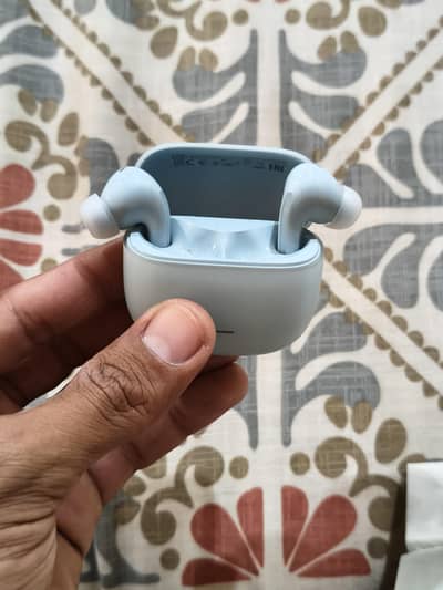 redmi buds 6 lite 100% orignal new condition num 03016701678