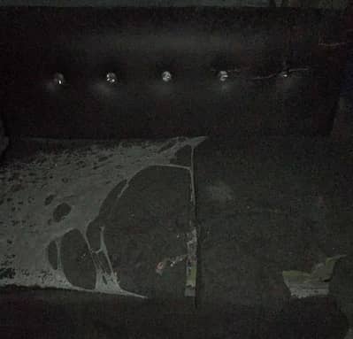 2 single sofa or 1 dubal sofa