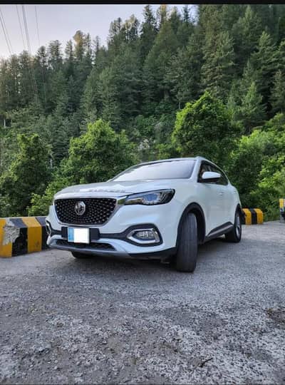 MG HS 2021