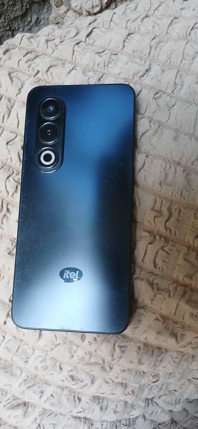 Itel S25 best camera result for sale with box and charger