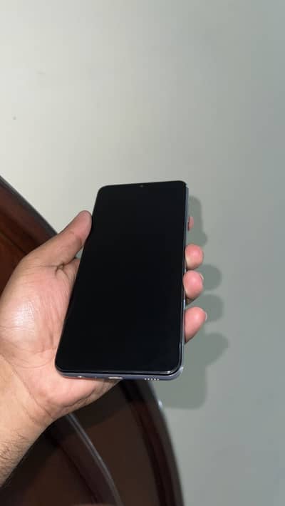 Samsung Mobile A32 Sim time available