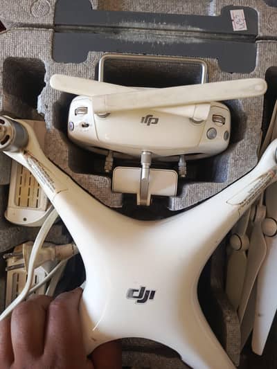 DJI phantom 4 pro drone urgent sale