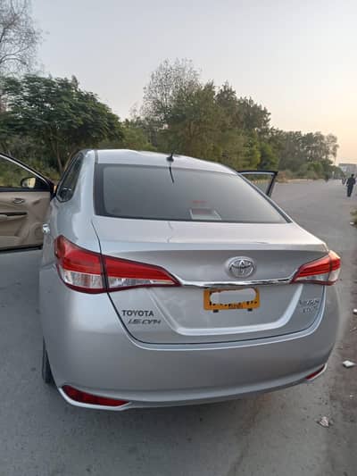 Yaris car for Rent | rent a car services | book a yaris car | Karachi