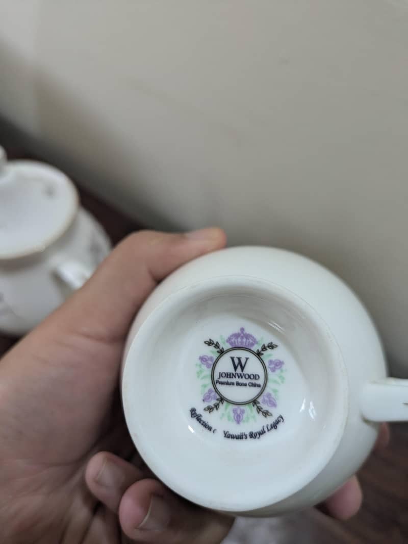 Tea set 4