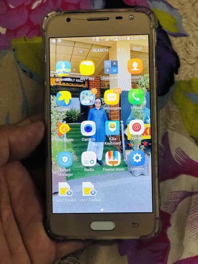 Samsung Mobile On5