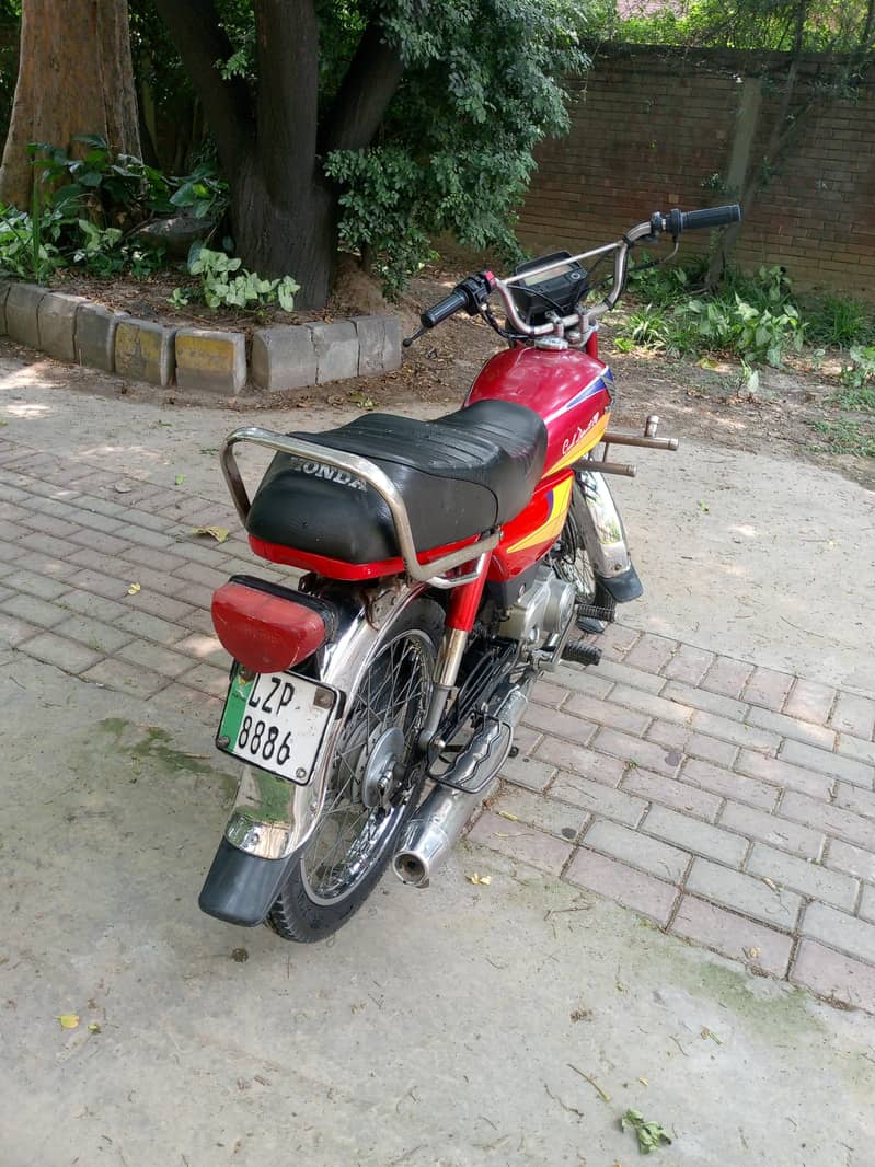 CD 70 2005 model 4