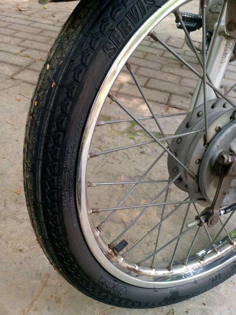 CD 70 2005 model 14