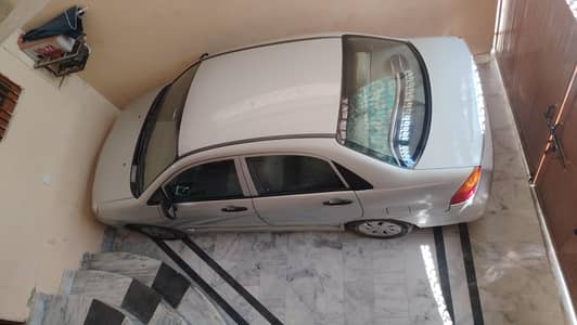 Suzuki Liana 2007