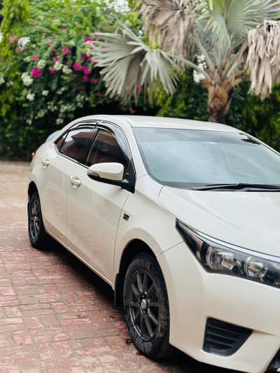 Toyota Corolla GLI 2015