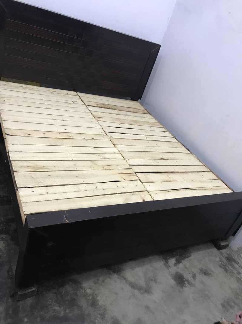 Plai bed 1