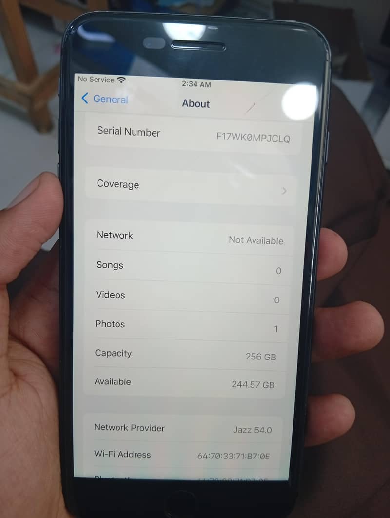 Apple iPhone 8 Plus 3