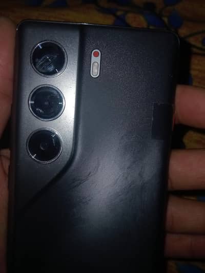 Tecno CAMON 40 Pro