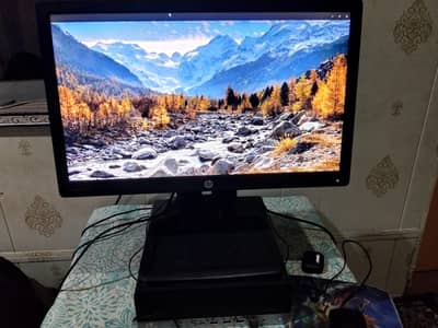 Ryzen 5 2400 Gaming PC with complete accessories