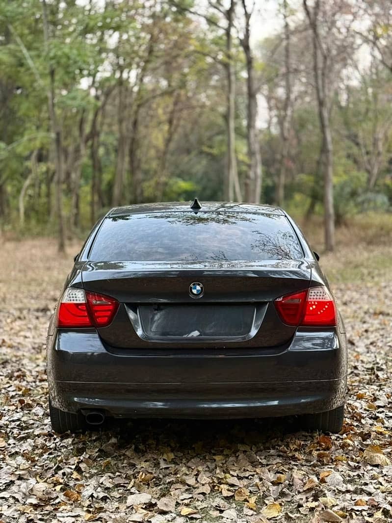 BMW 320i e90 2