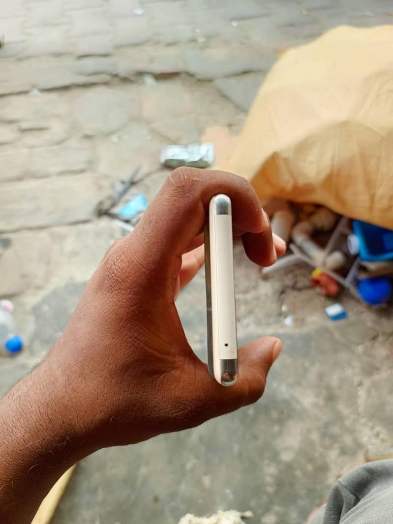 Google Pixel 6 Pro 4