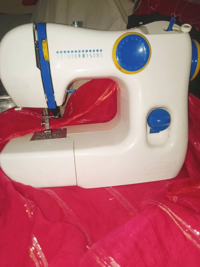 Sweing Machine 0