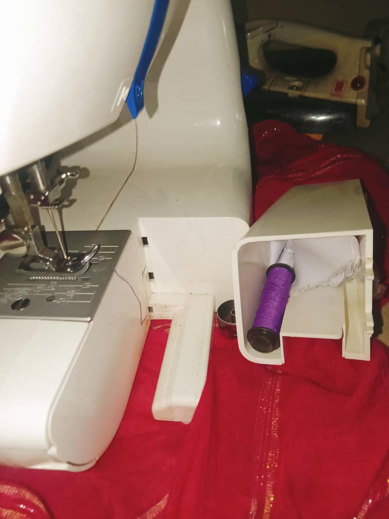 Sweing Machine 4