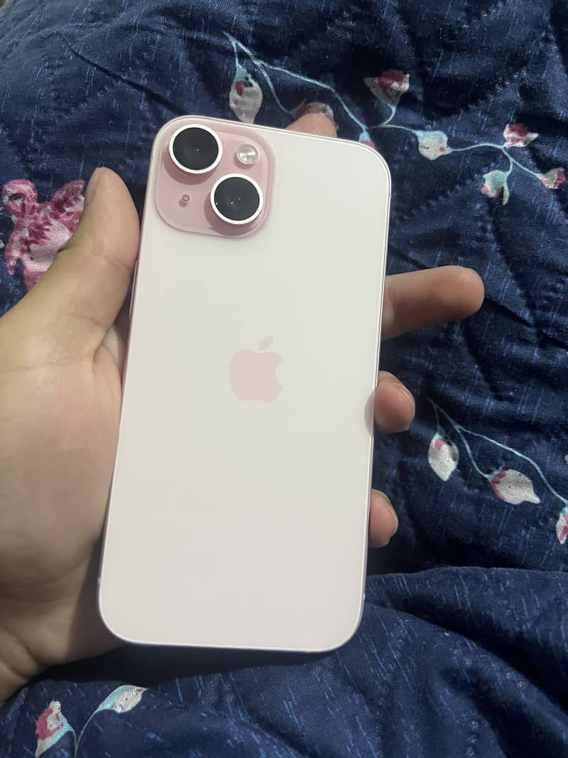 Apple iPhone 15 1